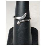 Silver wrap around ring marked 925 size 5.5.