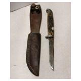 Queen Knife w/ leather Stealth