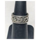 Silver abstract band ring marked 925 size 5.