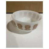 Federal Glass mixing bowl