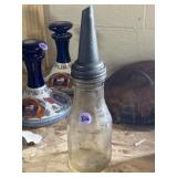 Master Manufacturing glass motor oil bottle