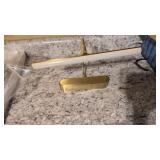 Set of 2 battery operated picture lights