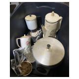 Tote of kitchen items