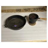 10' cast iron skillet and Hostess Hibachi