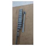 1/2in off brand socket set