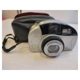 Jeva 35 mm twisted zoom camera with case