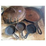 Griswold cast iron skillet, non matching Griswold