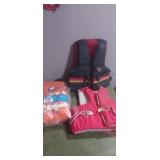 3 adult size life jackets