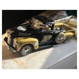 1:24 scale diecast PURDUE 1953 Chevrolet 3100,