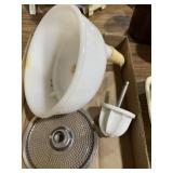 Milk glass juicer bowl, ceramic porcelain juicer