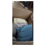 Grill cover,  throw pillow , rubber mat