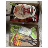 Choppers and other kitchen items, some new