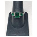 Silver green rhinestones marked 925 size 8.