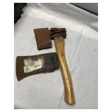 Norlund camp axe with sheath and Trutest axe head
