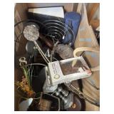 Miscellaneous home goods