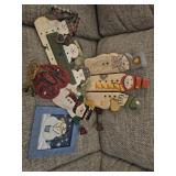 Lot of 4 Christmas wall decor pcs