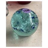 Art glass paperweight