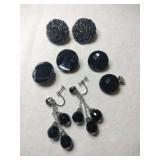 4 pair black clip-on earrings