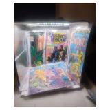 A Group Of 8 old Comic BooksGreen Arrow,Justice