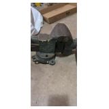 KC MO  American scale No35 anvil vise