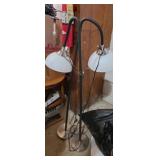 2 matching floor lamps