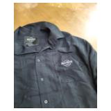 Mens 2x hard rock Cafe Gatlinburg buttonup shirt