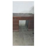 Wooden office deck with 9 drawers