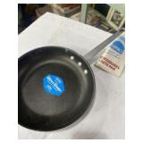 Mirro professional nonstick sauce pan 10ï¿½