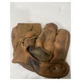 vintage leather Wilson baseball glove