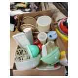 Large lot of plastic kitchenware. Includes lazy