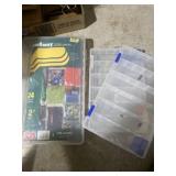 3 Plastic divided containers