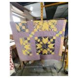Vintage 'Friendship Star' quilt. Size about 64' x