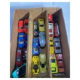 Flat of 21 vintage hot wheels
