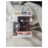 Pop. Star Wars The Mandalorian Q90