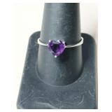 Silver heart-shaped purple stone Marked 925 size