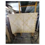 Vintage quilt, 'Double Irish Chain' pattern, Size