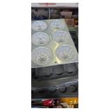 Assorted baking pans