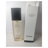 Chanel cleansing oil.      5 Fl oz   new