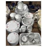 Dansk tableware set in 'Belles Fleurs Gray'