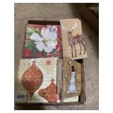 Decorative napkins And paper plates