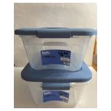 2-2 quart plastic tubs with locking lid