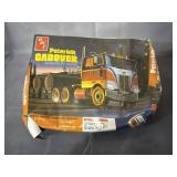 AMT Peterbilt cabover pacemaker 352 model