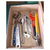 Large wrenches x7 in flat