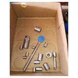 Socket wrenches in flat