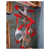 Large clamps x3 & 2 Smaller clamps