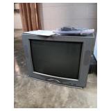 TV 29" Apex with remotes very nice