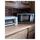 Microwave Hamilton and toaster oven
