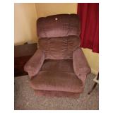 Recliner Brown material with handle to recline