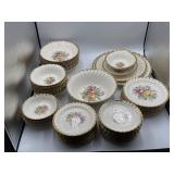 Royal China dinnerware set in the 'Quban Royal'