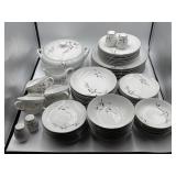 60+ pieces Fine China of Japan dinnerware 'Cherry